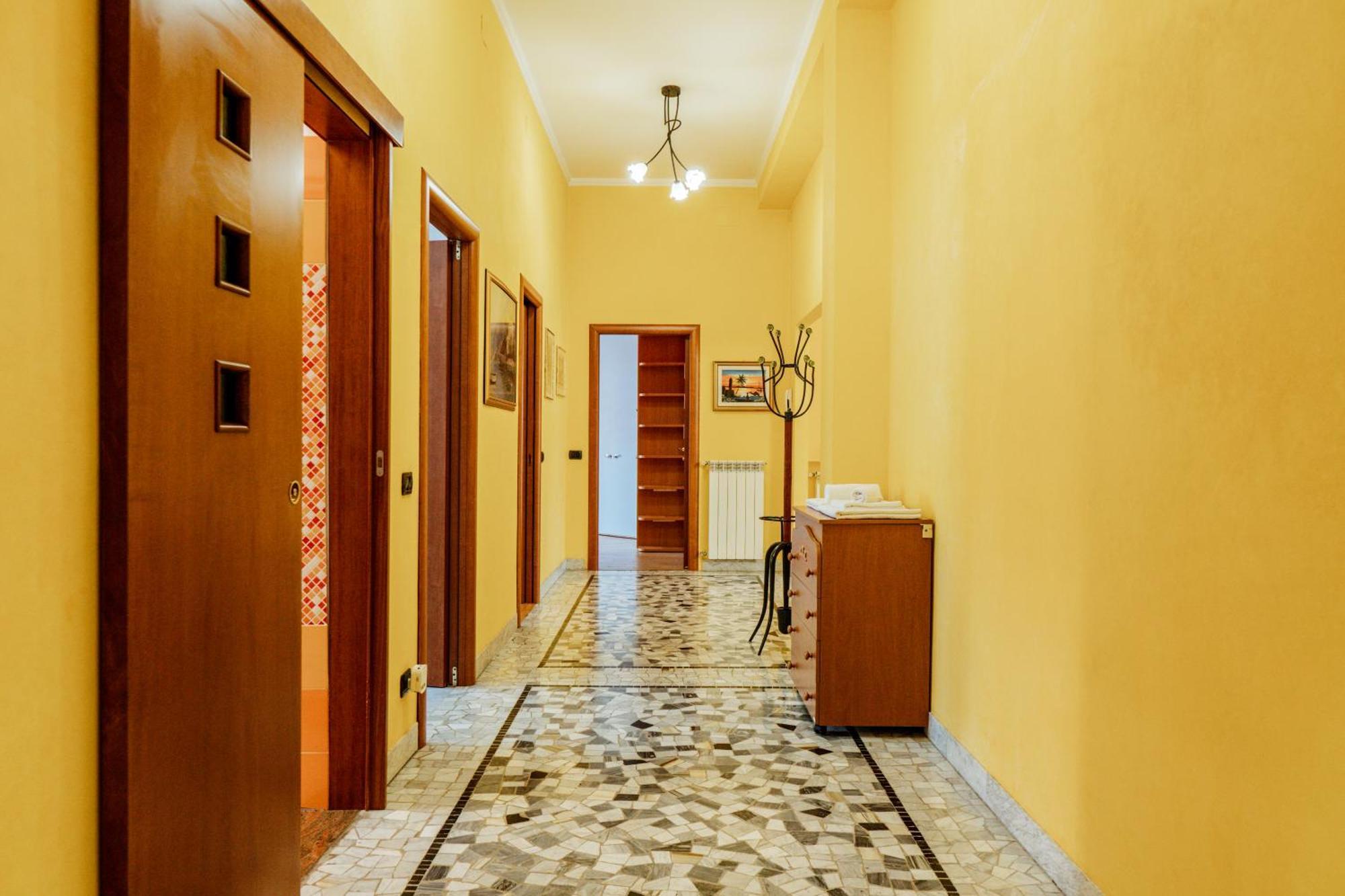 Casa vacanze - House Stop&Go Busto Arsizio Esterno foto
