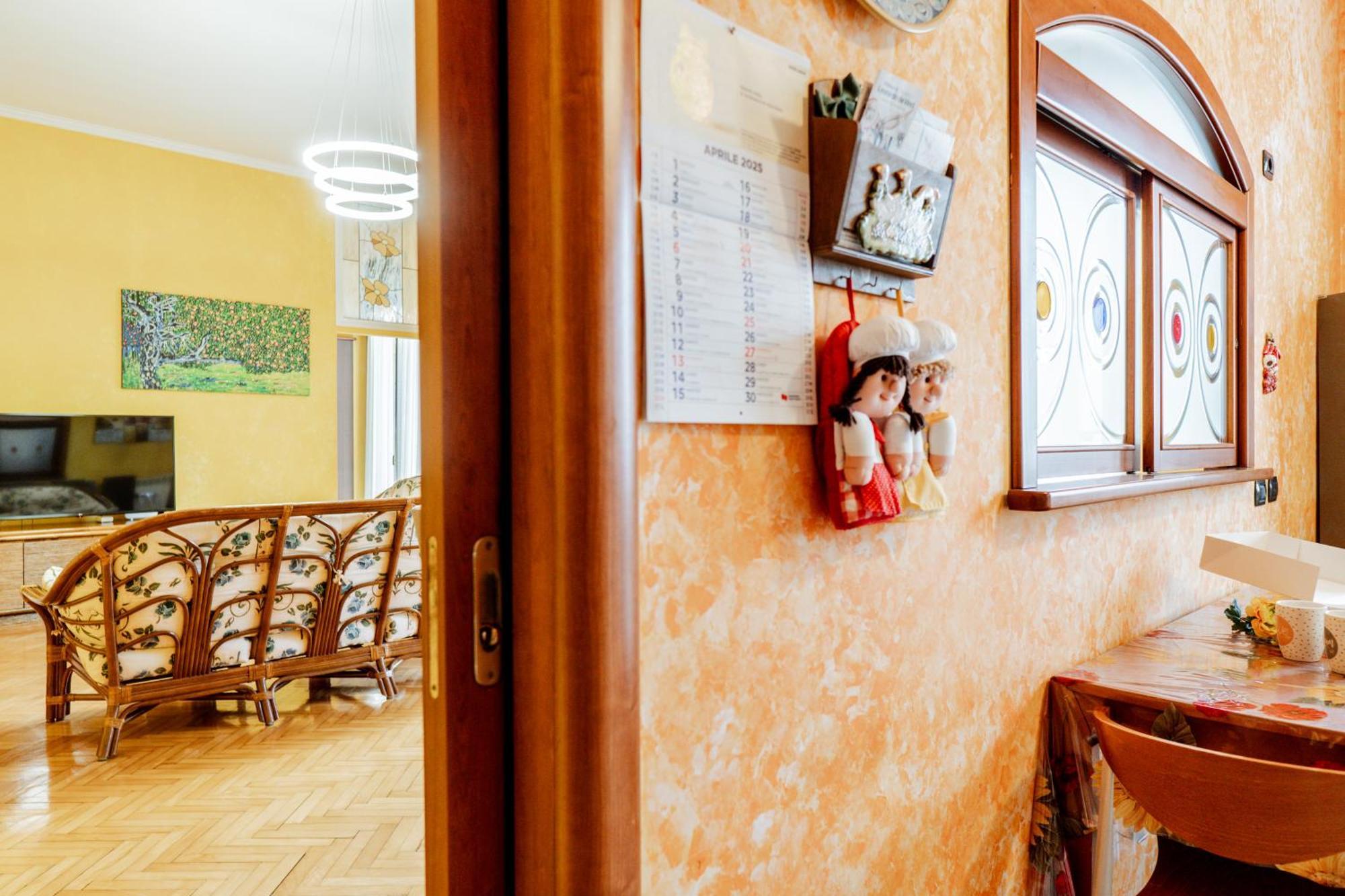 Casa vacanze - House Stop&Go Busto Arsizio Esterno foto