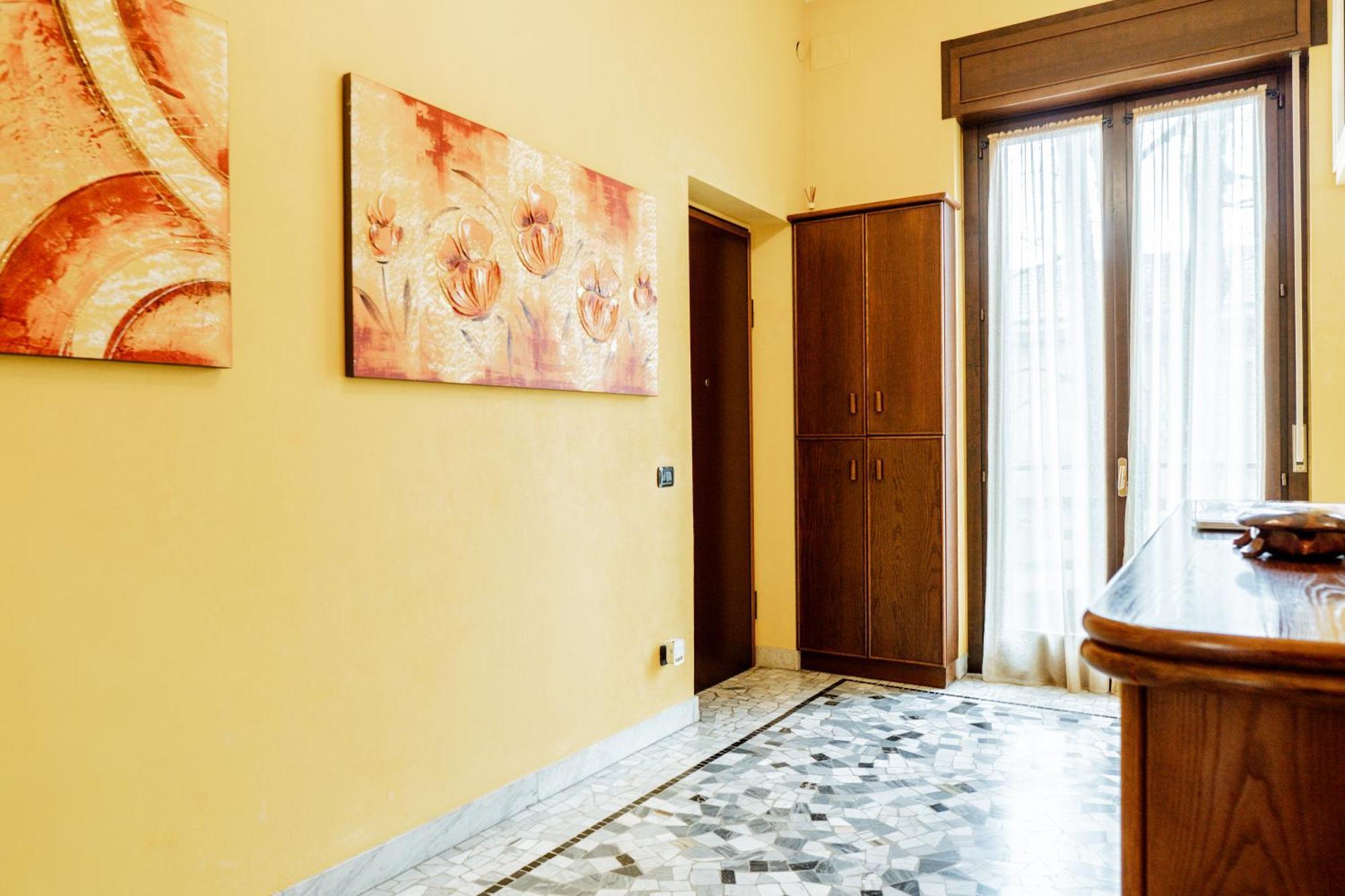 Casa vacanze - House Stop&Go Busto Arsizio Esterno foto
